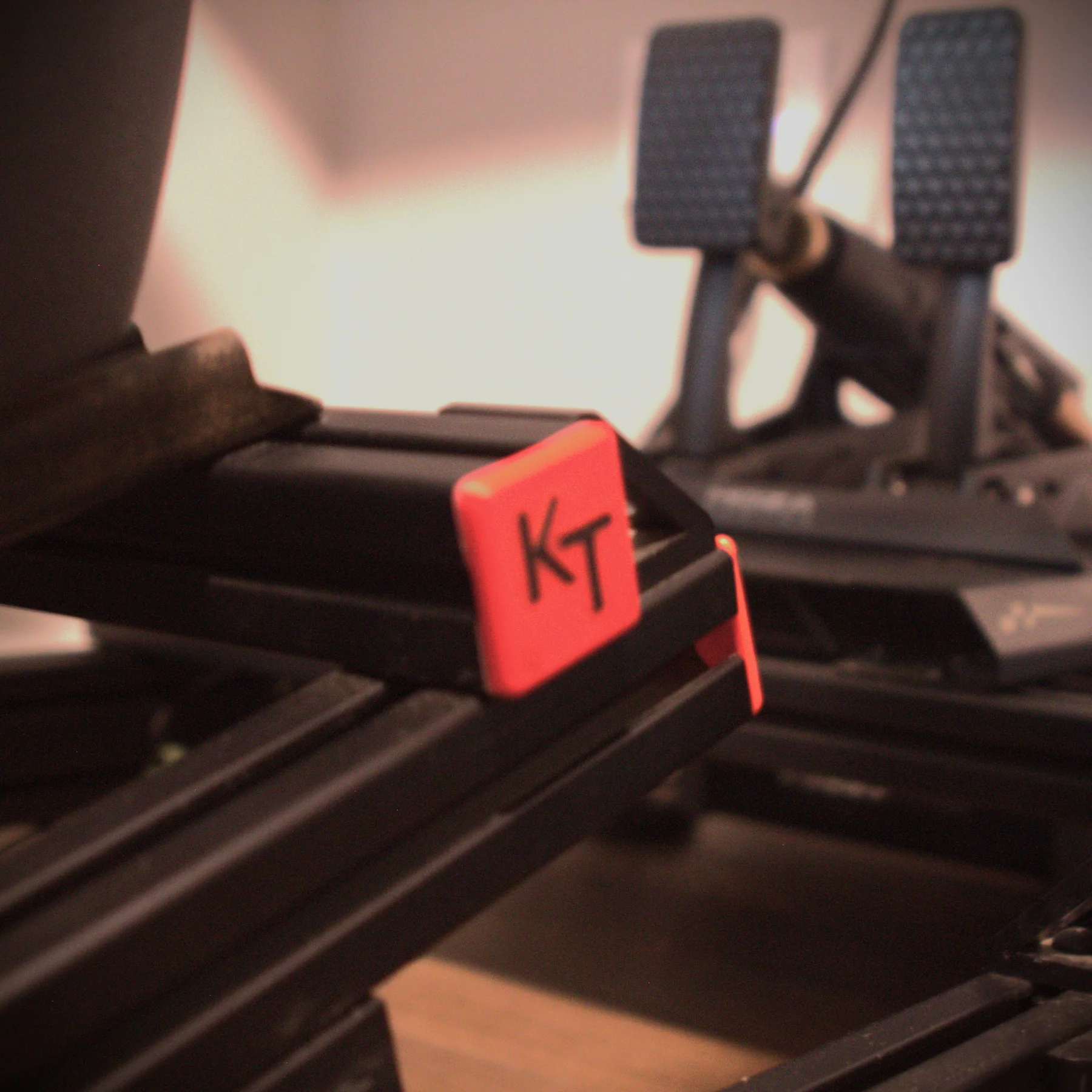 Customized KT end cap installed on 4040 aluminum extrusion